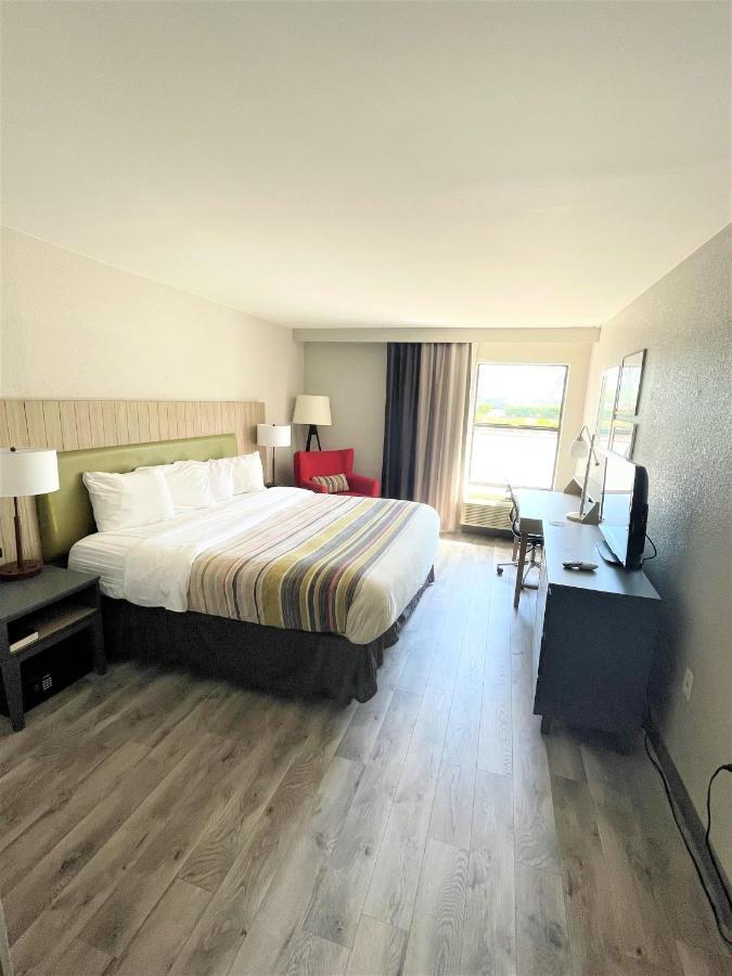 Winterville Country Inn & Suites By Radisson, Greenville, Nc מראה חיצוני תמונה