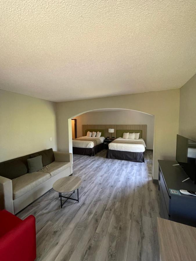 Winterville Country Inn & Suites By Radisson, Greenville, Nc מראה חיצוני תמונה