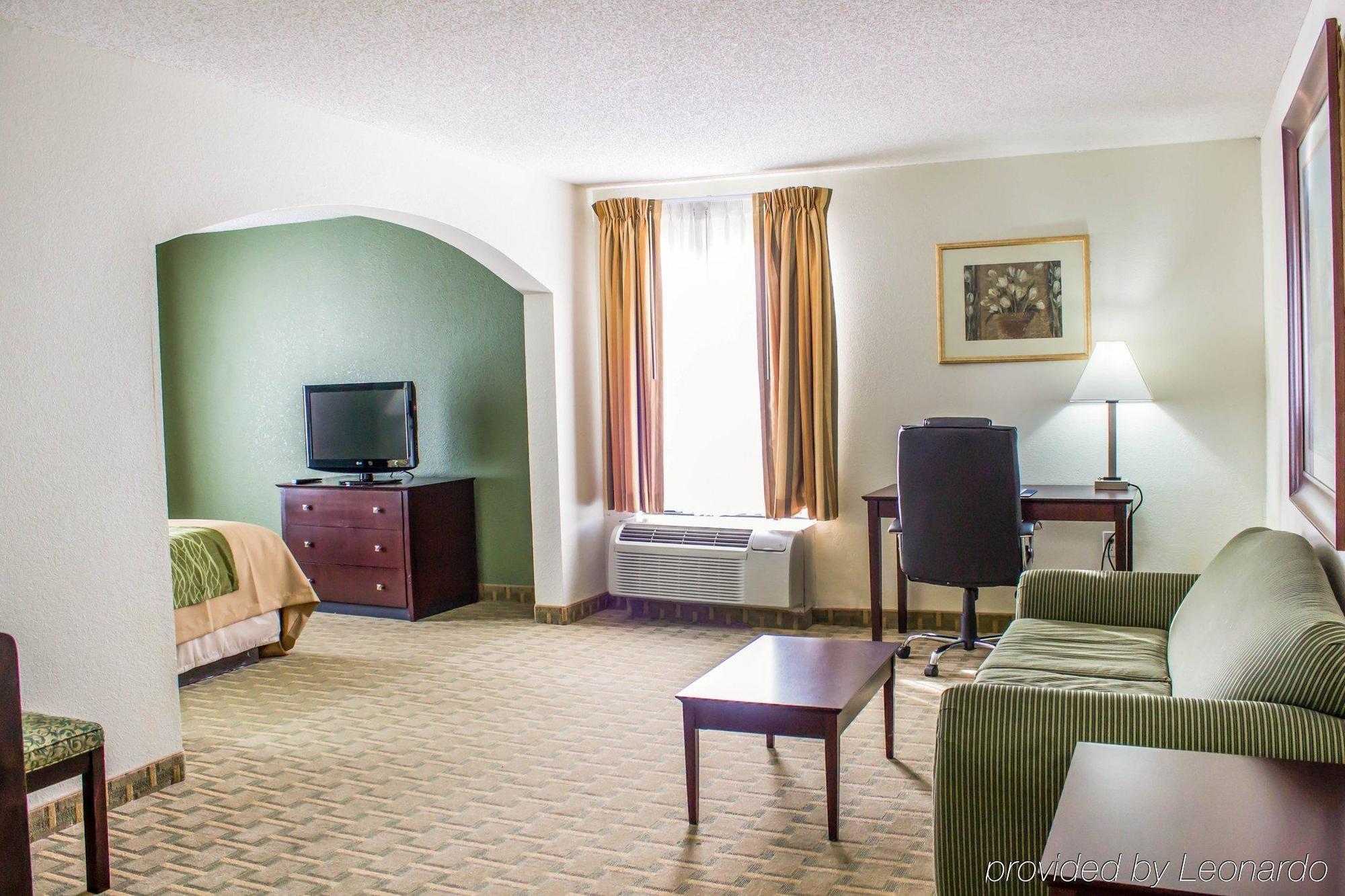 Winterville Country Inn & Suites By Radisson, Greenville, Nc מראה חיצוני תמונה
